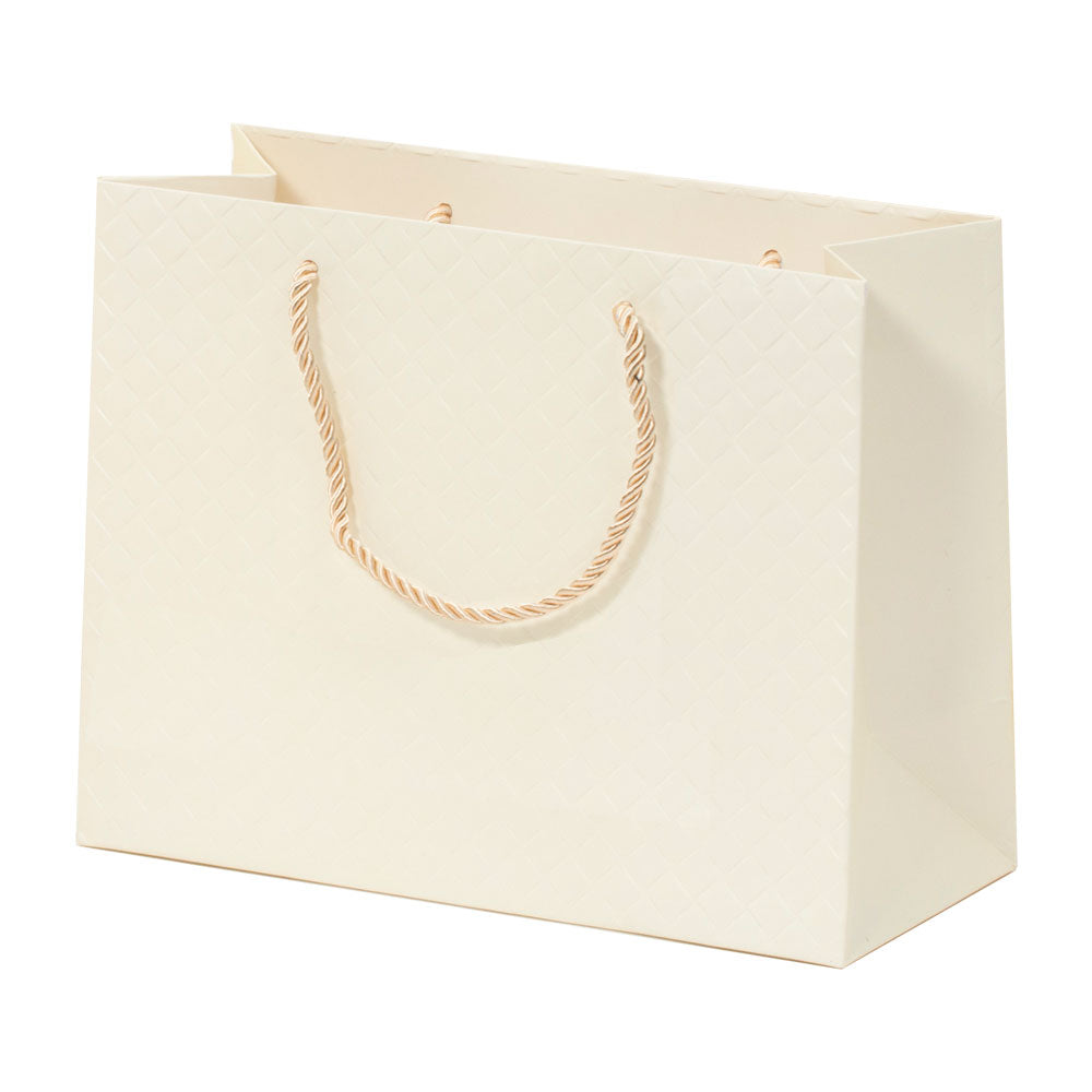 Lady Brigitte Medium Cream Boutique Bag, Pack 40