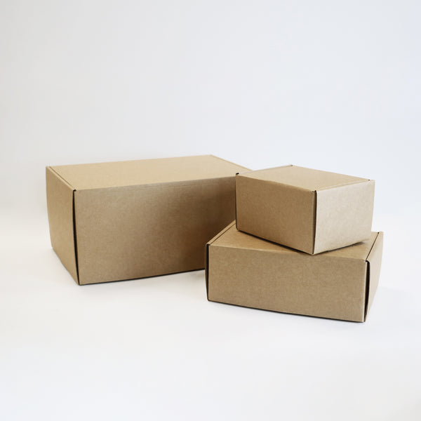 Plain Range Delivery Boxes, Med 210mm x 150mm x 85mm (Pk of 5) – Kudos  Giftwrap
