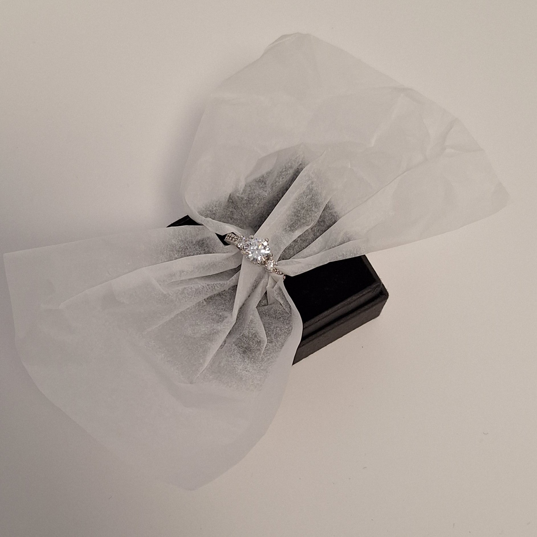 Tiny Tissue - Premium Quality MF White - 15 x 10cms