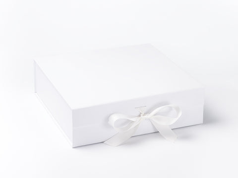 Large White Luxury Gift box with magnetic closure, and ribbon (Pack of 12)